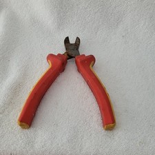 CK Wire Cutters 31018 140 Red Yellow Germany 6 inch