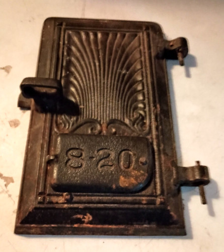 Cast iron door for wood