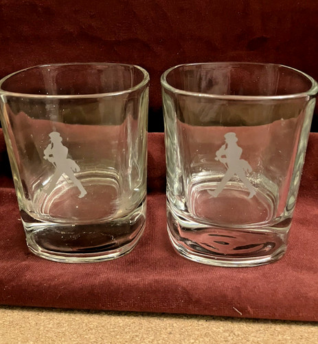 Set two johnnie - of,