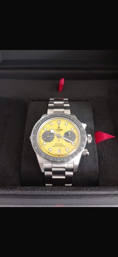 Tudor black bay chronograph - black,