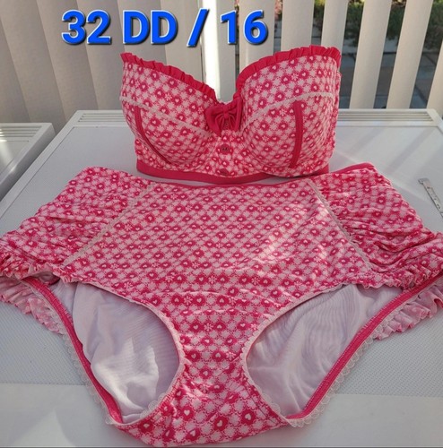 Floozie pink white flower - floozie,