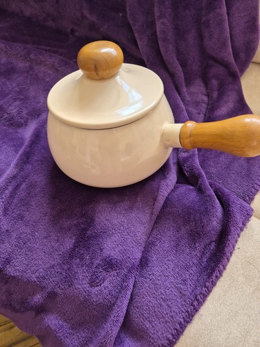 Vintage cream wood fondue - cream, &