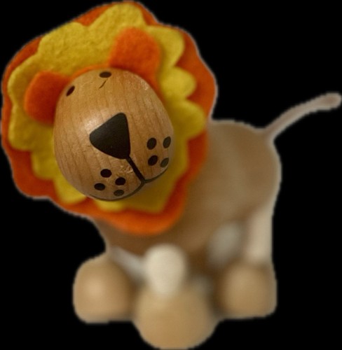 Anamalz wooden lion toy figure - lion,