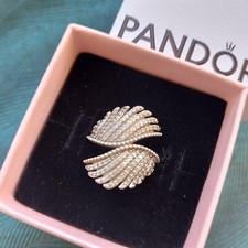 Pandora Majestic Feathers Ring