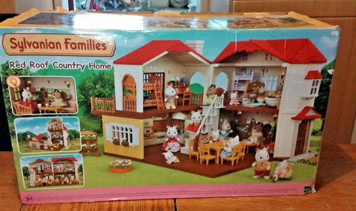Sylvanian families red roof - families,