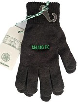   CELTIC FOOTBALL CLUB   OFFICIAL CREST  GLOVES.