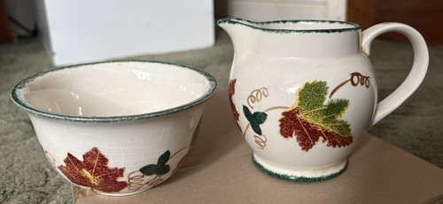 Genuine poole pottery england - genuine,