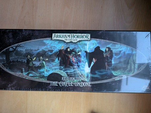 Arkham horror card game lcg - horror,