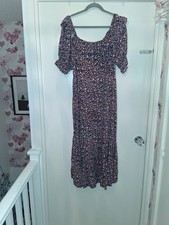 Matalan Floral