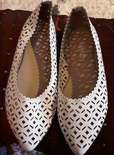 PEP&CO. White "Lace Look" Shoes. 4. New.
