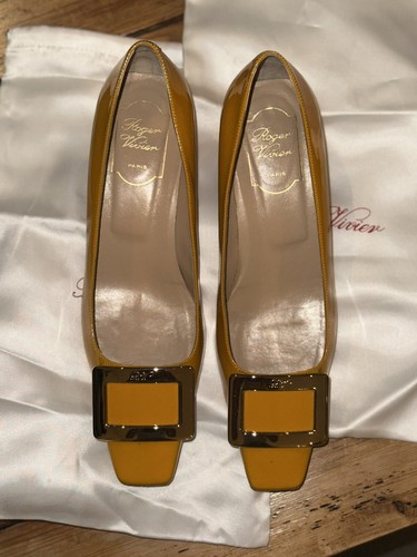 Roger vivier yellow patent - roger,