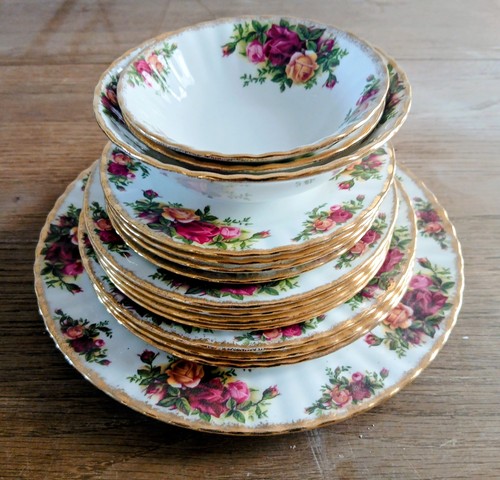 Royal albert old country roses - albert,
