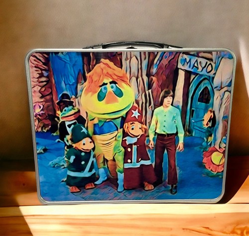 Pufnstuf inspired retro - h.r.,