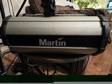 Martin Mania DC2 Projector