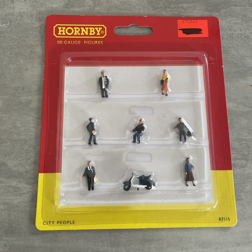 New hornby r7115 gauge city - hornby,