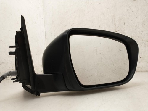 2014 nissan qashqai right - nissan,