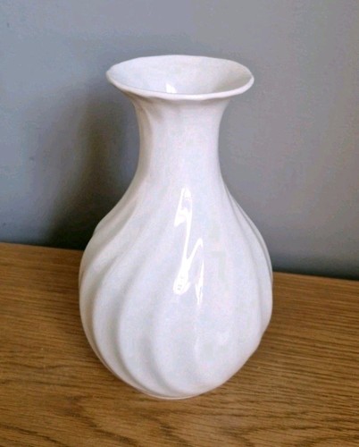 White vase vintage sadler - vase,