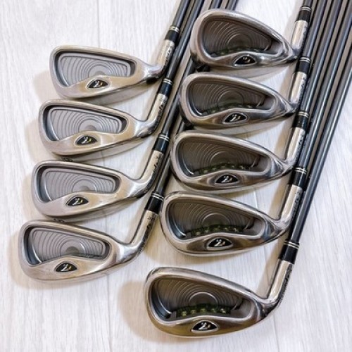 Taylormade iron set 9pcs - iron,