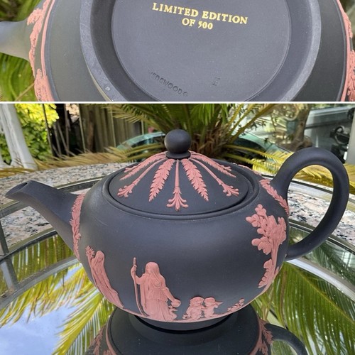 Rare black terracotta - v,