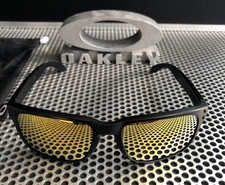OAKLEY HOLBROOK | MATTE COVERT