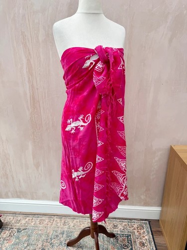 Vintage 90s hot pink - , gecko