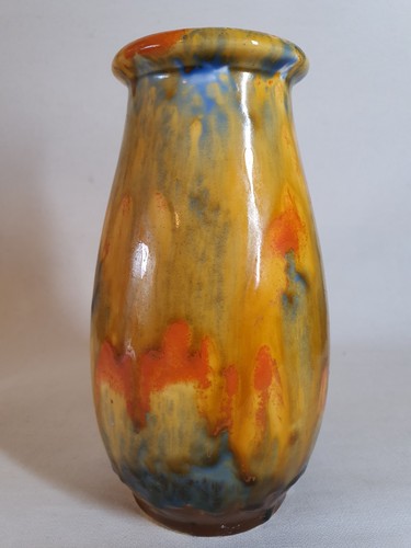 Art deco crown ducal - art,