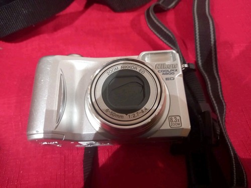 Nikon coolpix 4800 - ed, digital