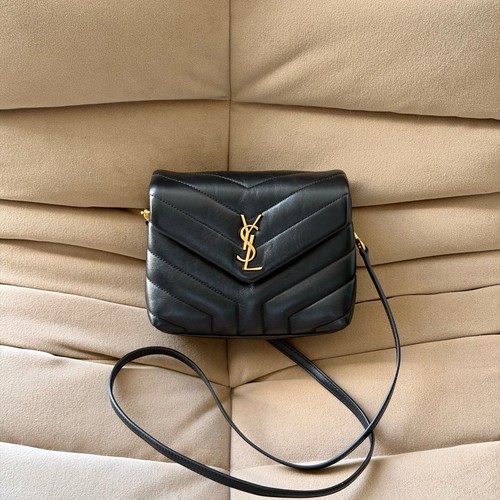 Saint laurent ysl toy loulou - saint,