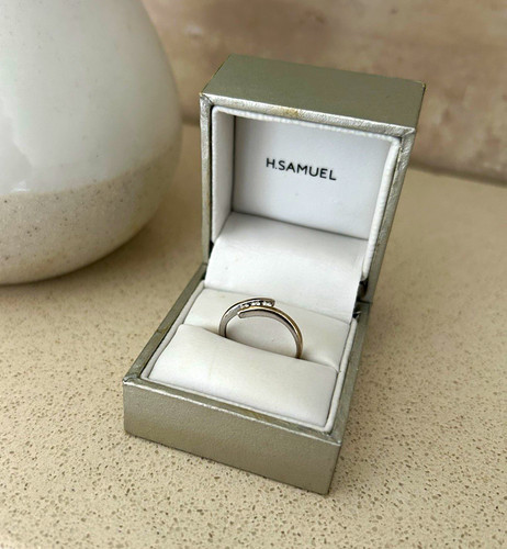 Samuel 375 white gold - 375,