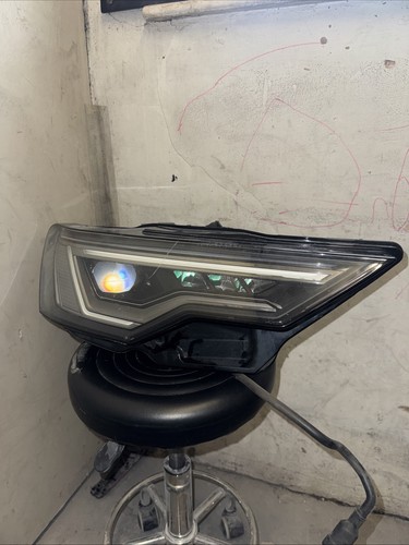 Audi headlight front right - a6,
