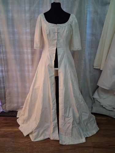 Wedding jacket ivory taffeta