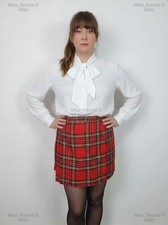 White button front pussybow