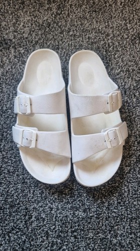 Skechers white foamie - skechers,