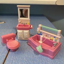 VINTAGE FISHER PRICE LOVING FAMILY DOLLS HOUSE pink BATHROOM BATH TOILET 1990s