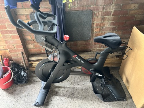 Peloton fitness bike indoor - peloton,