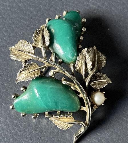 Vintage metal green cabochon - ,