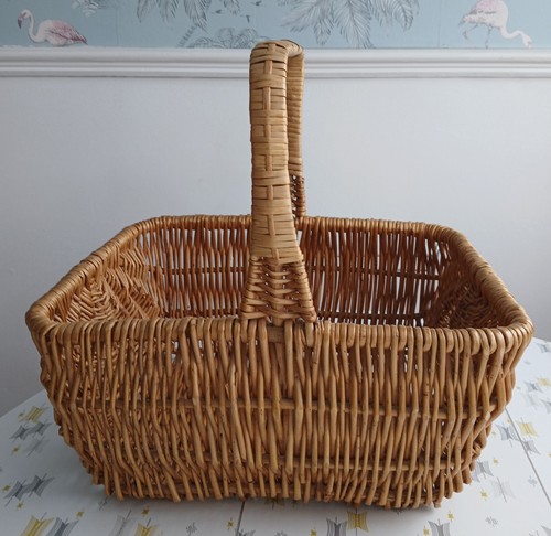 Vintage wicker shopping basket - wicker,