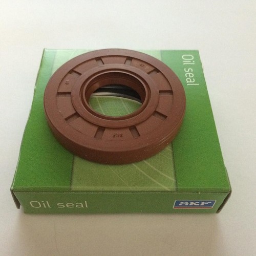 Supercharger drive snout oil - supercharger,
