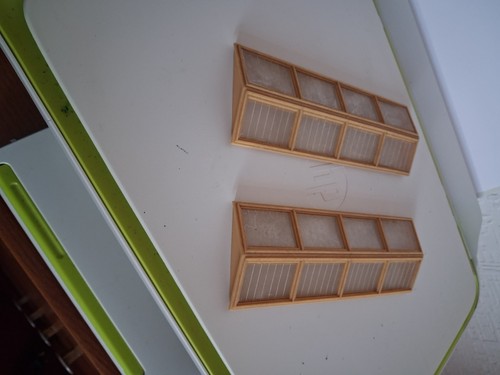 Canopies maybe hornby - 2,