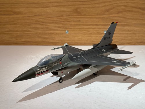 Franklin mint 16 falcon - franklin,