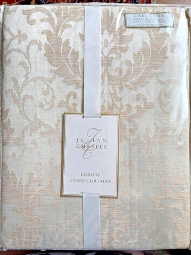 Jacquard cream lined pencil