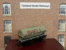 Airfix 54347-3 OO Gauge Model Railway Shell Petrol Tank Wagon