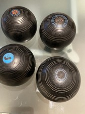 Vintage Henselite Bowls Set