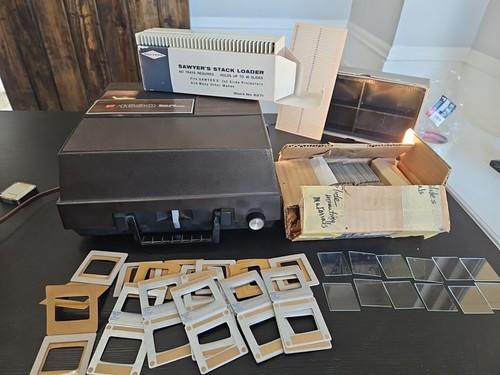 Gaf 1680 slide projector with - gaf,