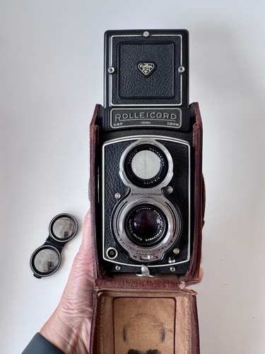Rolleicord medium format - iv,