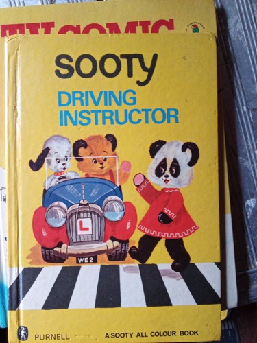 Sooty driving instructor - sooty:,