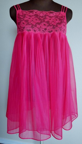 Rare vintage 1960 eyeful - rare, 1960’s