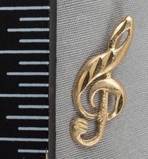 Gold Tone Pendant Music Clef