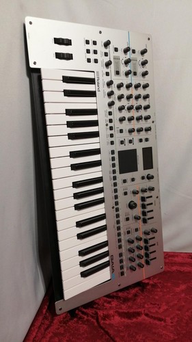 Roland gaia synthesizer - roland, 2