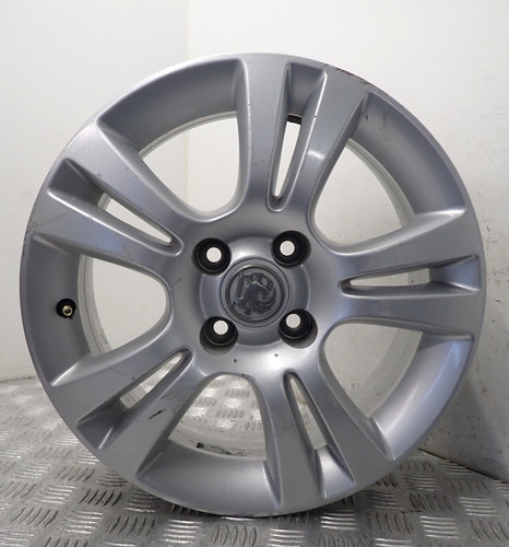 Vauxhall corsa silver - d,